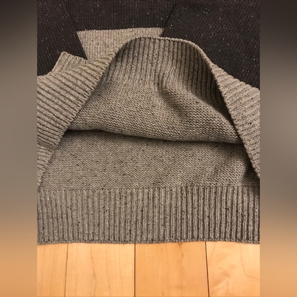 CARLO COLUCCI mens sweater Excellent condition! Sz XL US 50 wool blend embroider - Picture 11 of 11